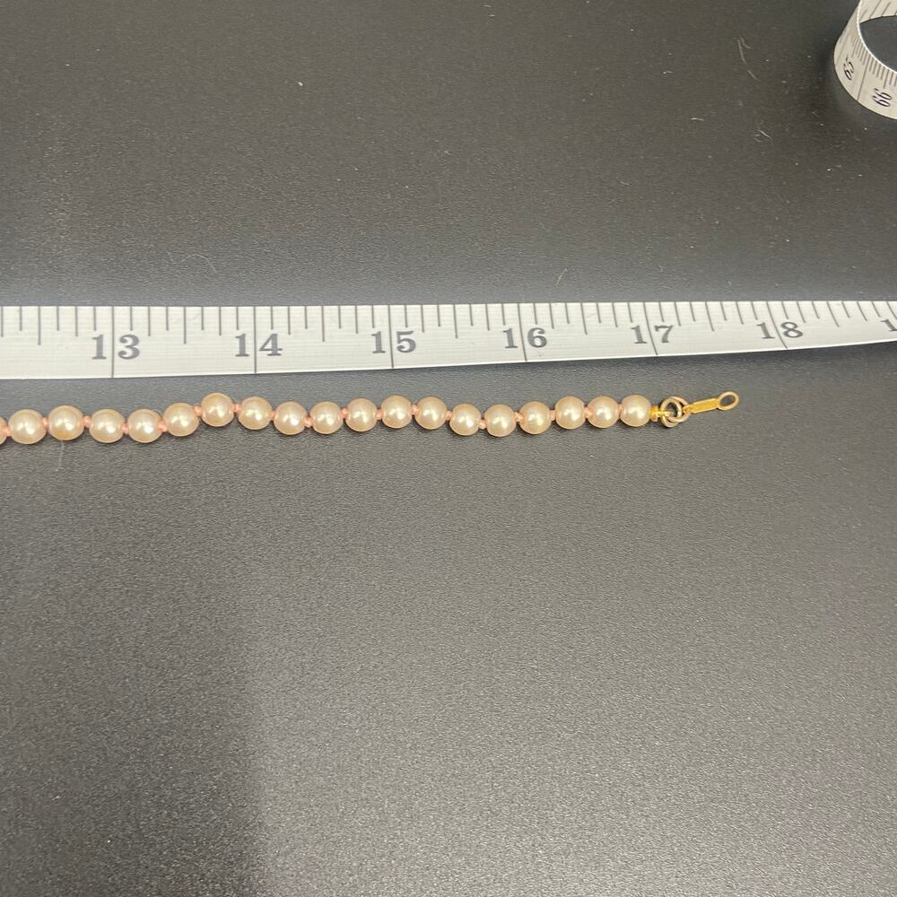 White Faux Pearl Necklace - Picture 7 of 7